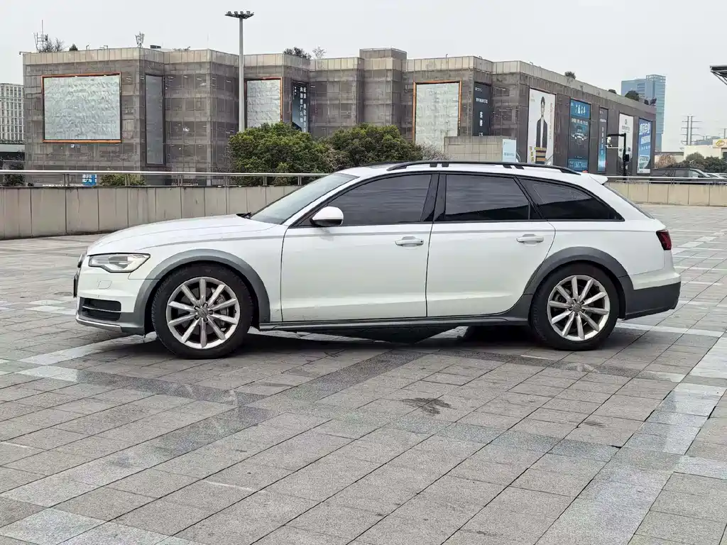 Audi A6 2015 3.0T allroad quattro