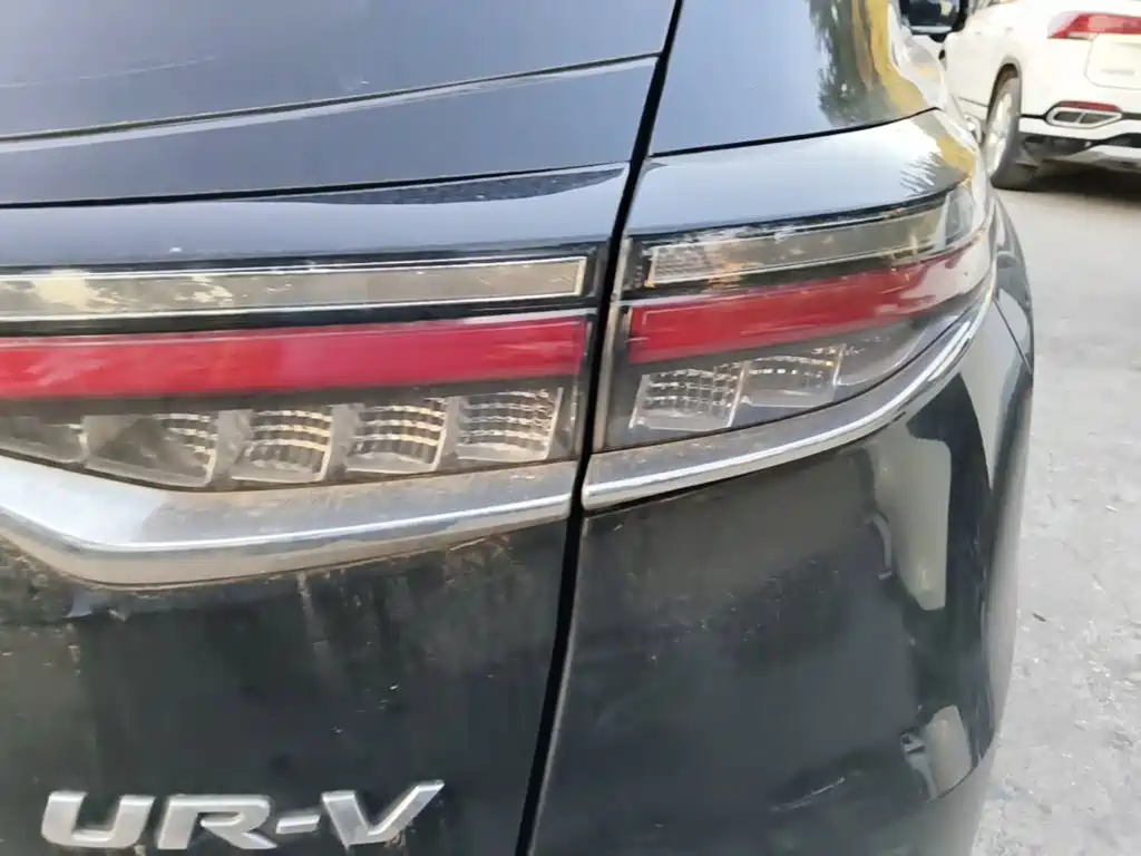 Honda UR-V — миниатюра 8