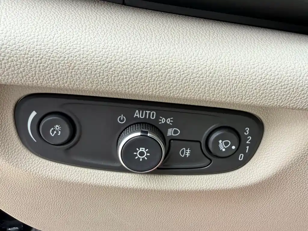 Buick Regal — миниатюра 29