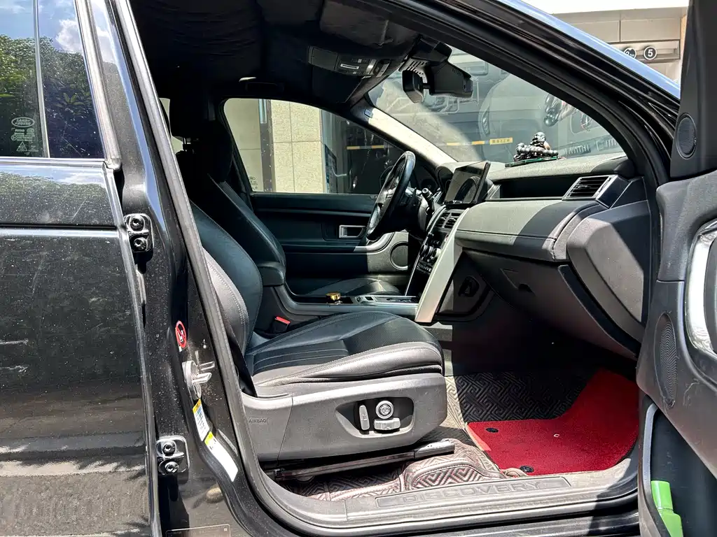 Land Rover Discovery Sport — миниатюра 7
