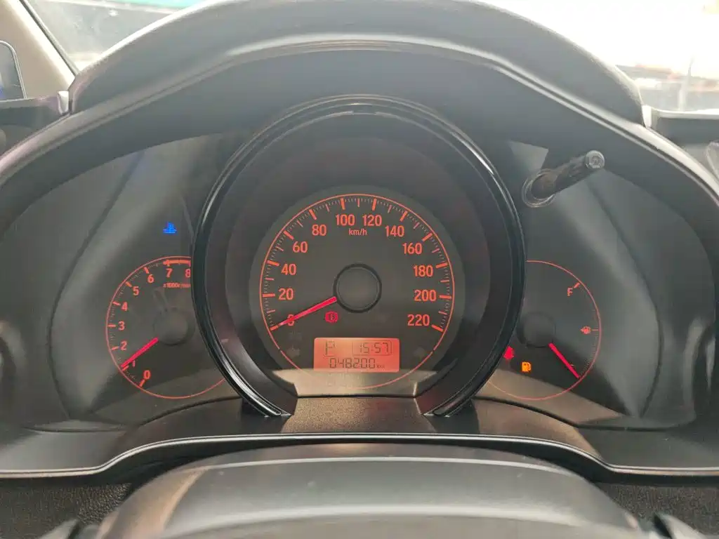 Honda Fit — миниатюра 12