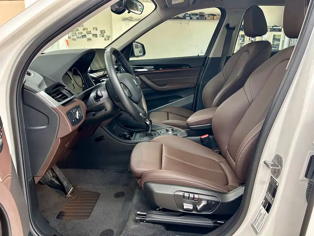 BMW X1 2022 sDrive20Li Fashion