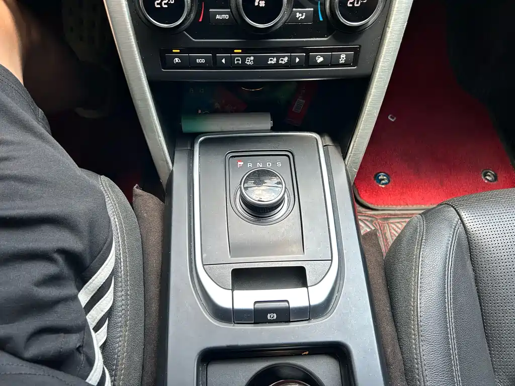 Land Rover Discovery Sport — миниатюра 11