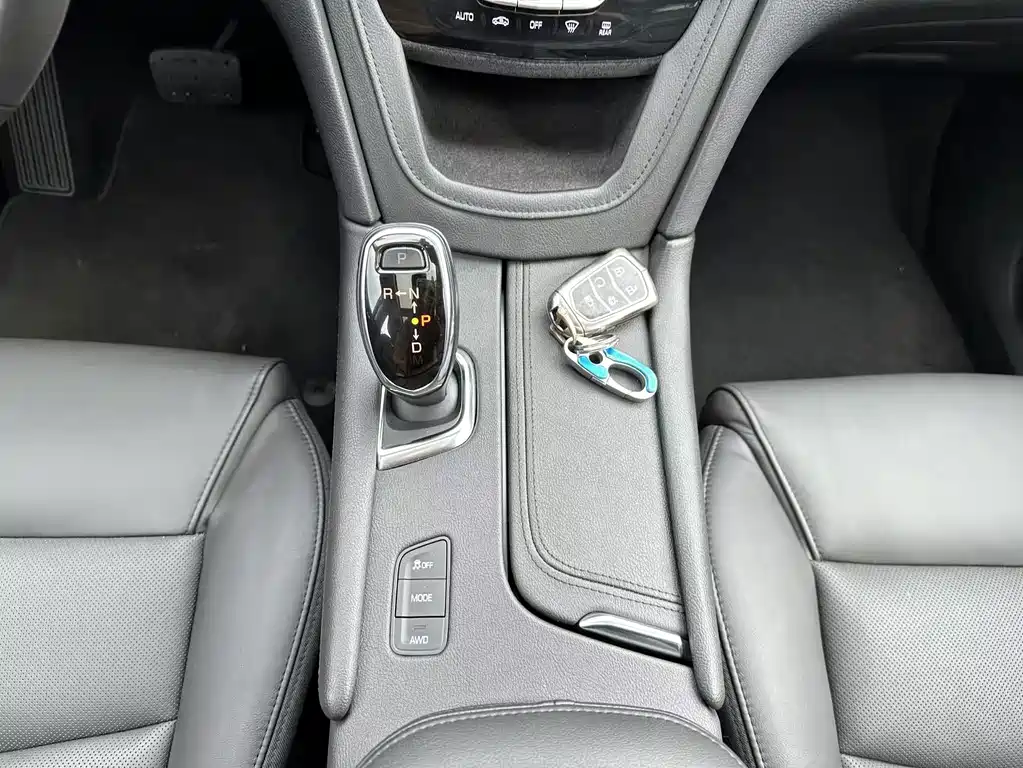 Cadillac XT5 — миниатюра 14
