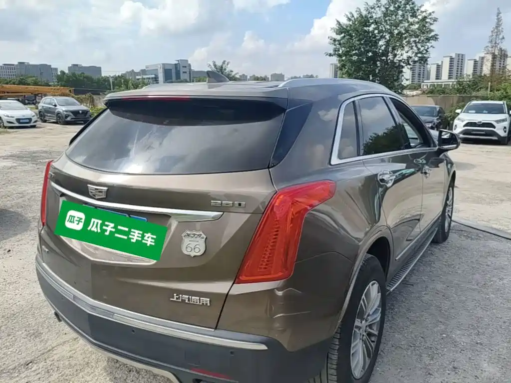 Cadillac XT5 — миниатюра 7