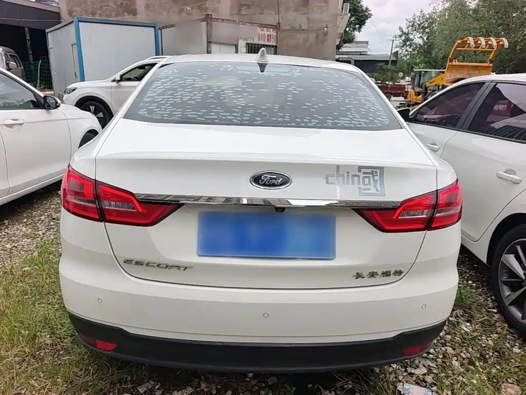 Ford Escort — миниатюра 6