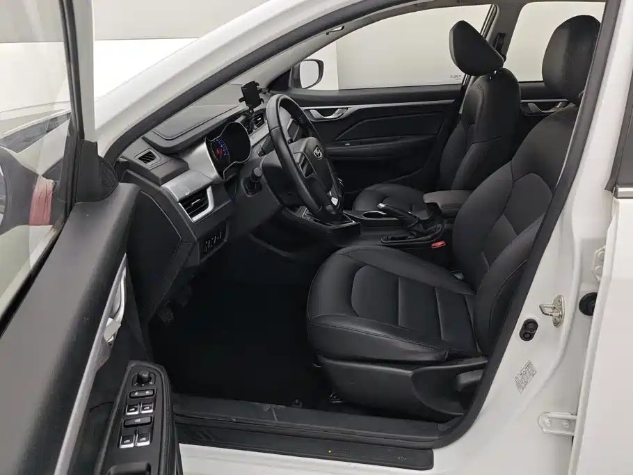 Geely Vision — миниатюра 9