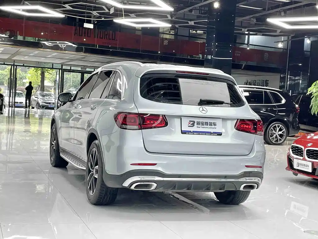 Mercedes-Benz GLC — миниатюра 10
