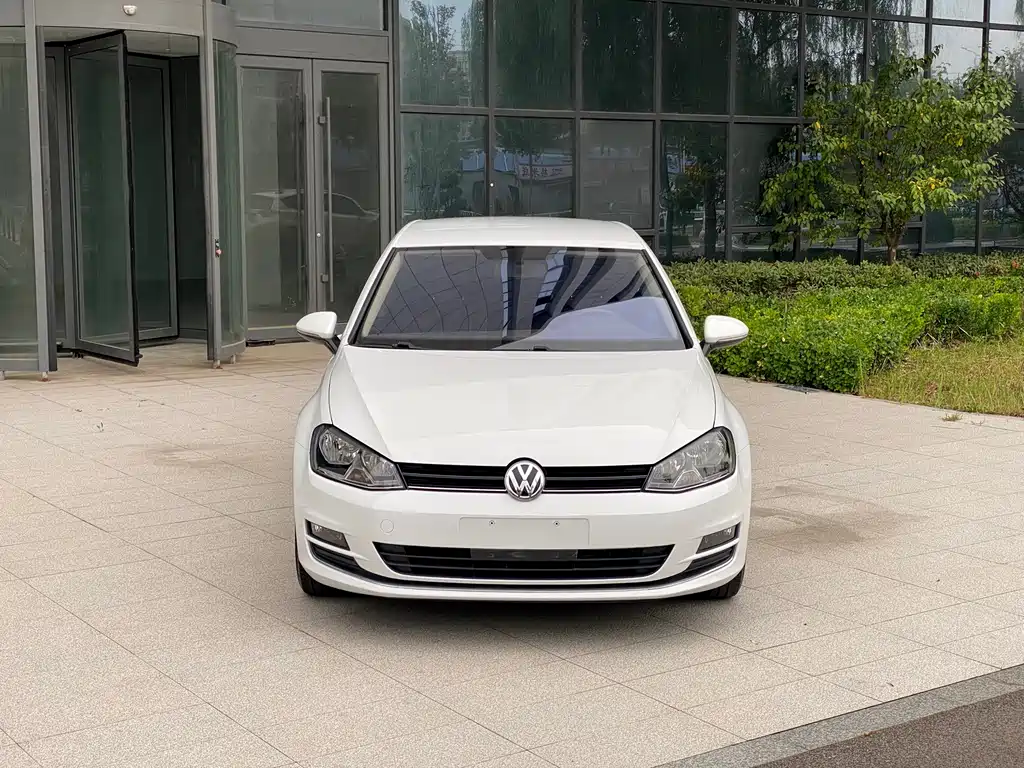 Volkswagen Golf — миниатюра 2