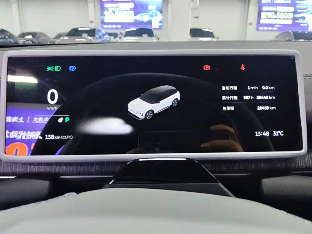 NIO ES6 — миниатюра 12