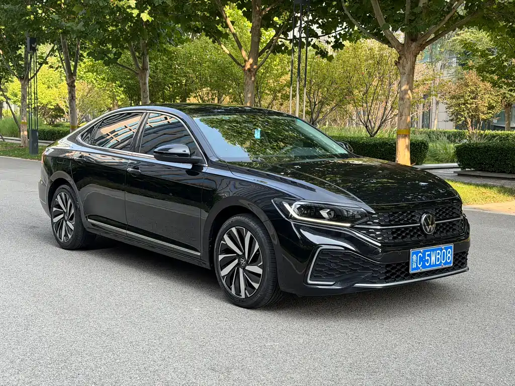 Volkswagen Passat — миниатюра 3