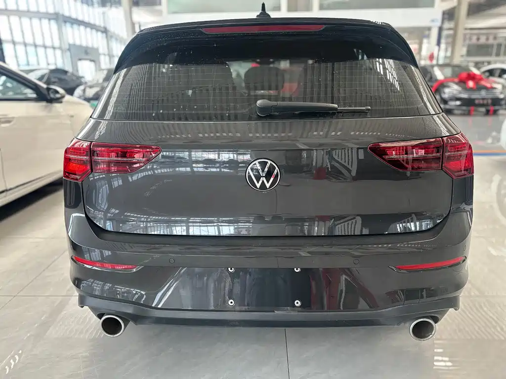 Volkswagen Golf GTI — миниатюра 13