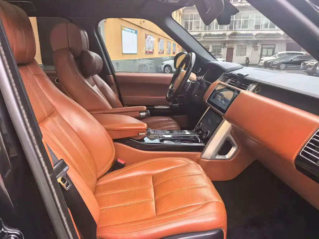 Land Rover Range Rover — миниатюра 3