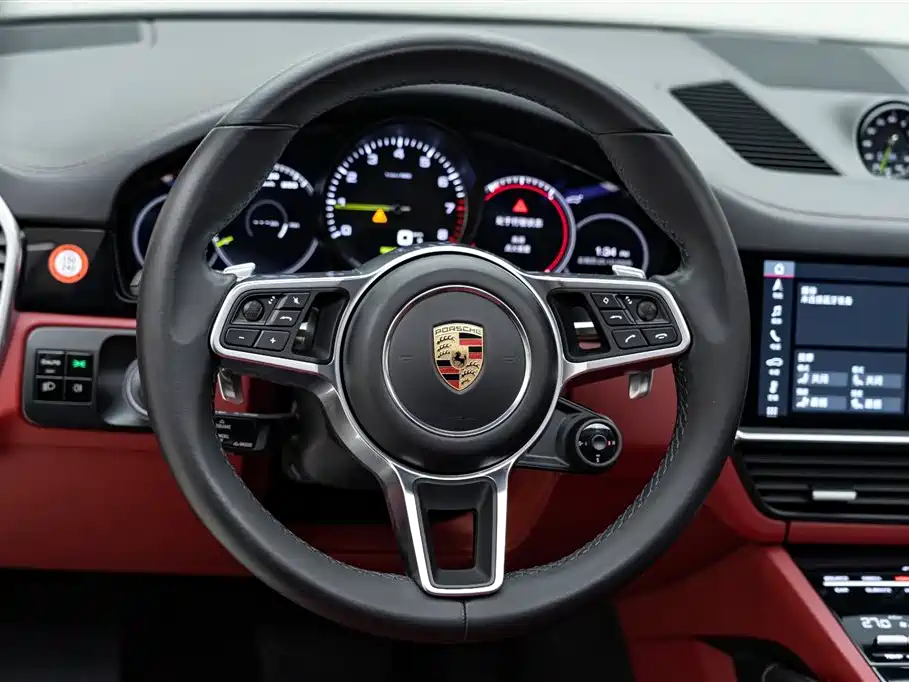 PORSCHE CAYENNE NEW ENERGY