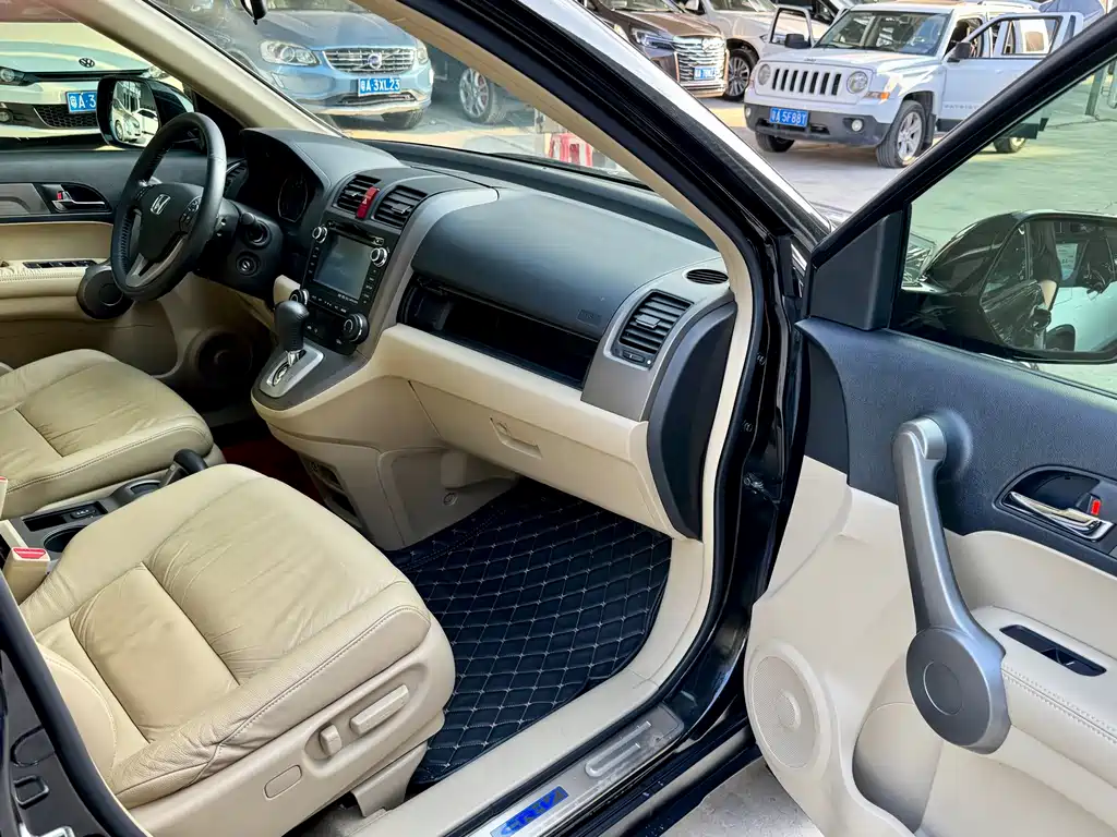 Honda CR-V — миниатюра 12