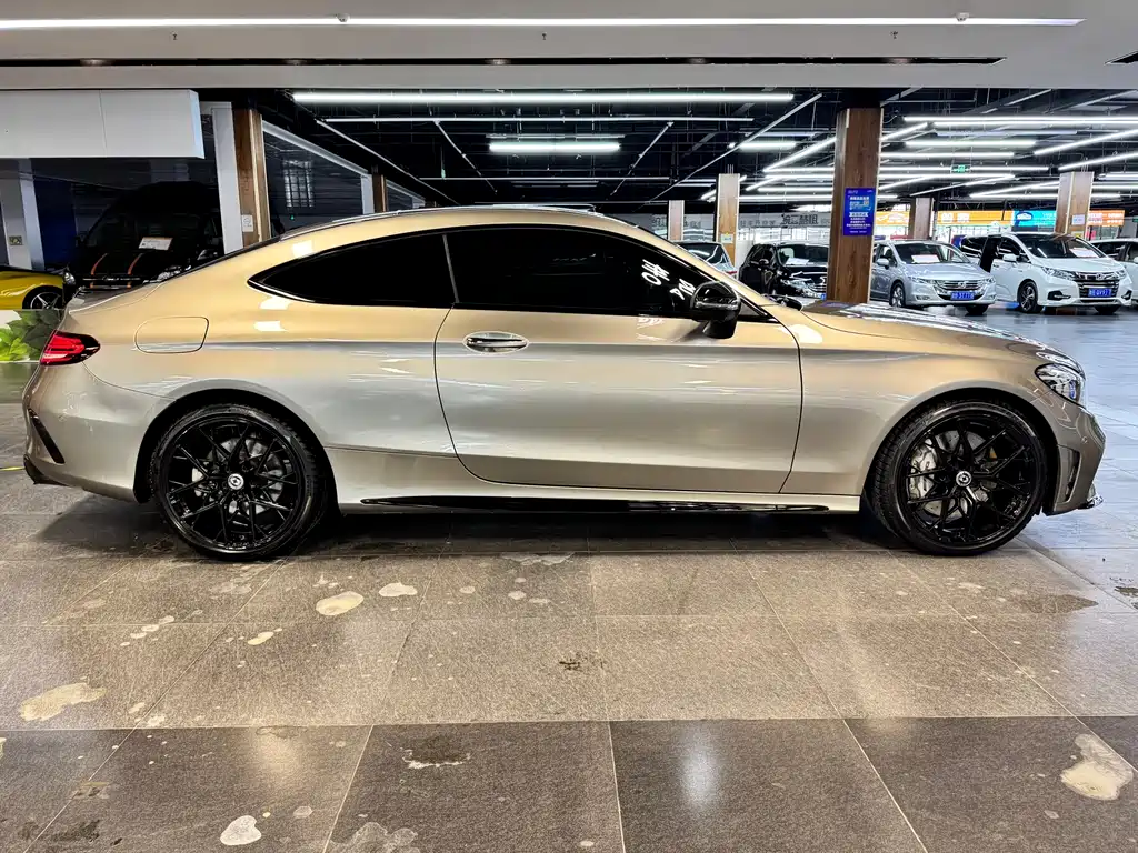 MERCEDES-BENZ C CLASS AMG