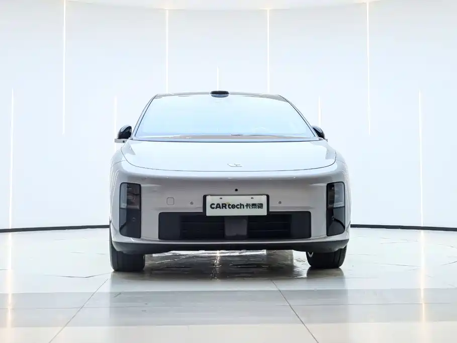 Li Auto Идеальный i6 — миниатюра 3