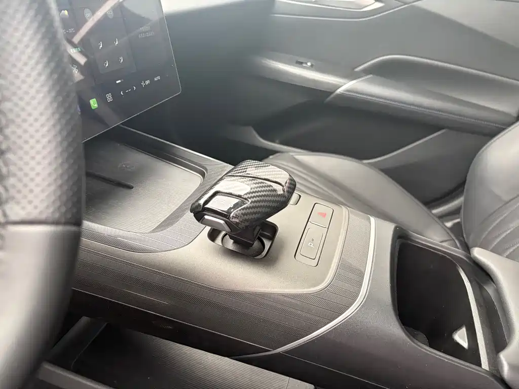 Changan Eado — миниатюра 10