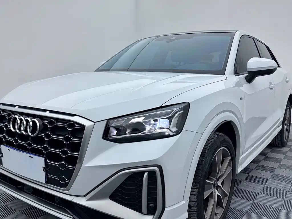 Audi Q2L — миниатюра 7