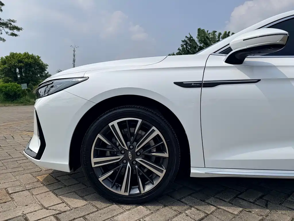 Chery Arrizo 8 — миниатюра 25