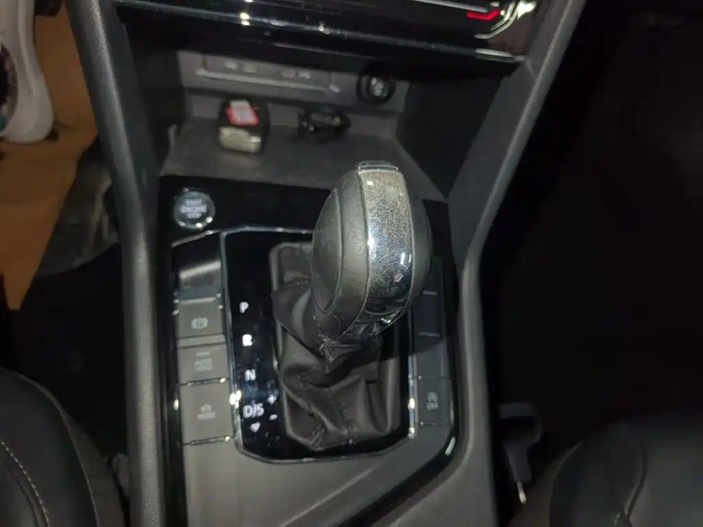 Volkswagen Tharu — миниатюра 14