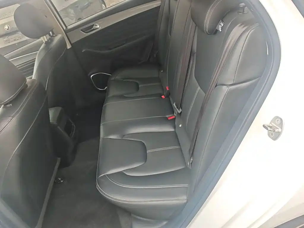Chery Arrizo 5 — миниатюра 17