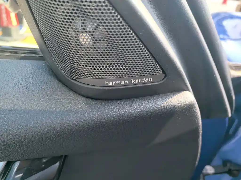 BMW 3 Series — миниатюра 5