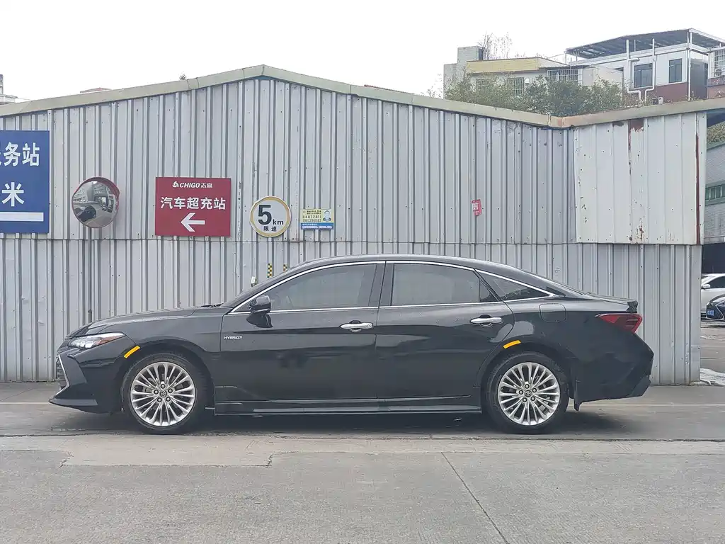 Toyota Avalon — миниатюра 4