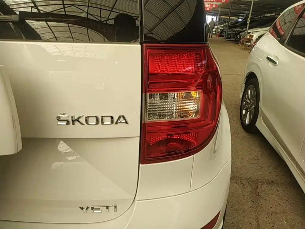 Skoda Yeti — миниатюра 8