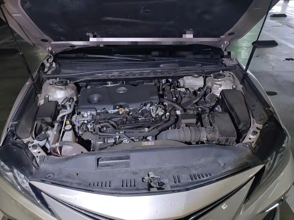 Toyota Camry — миниатюра 11