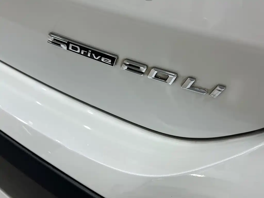 BMW X1 — миниатюра 7