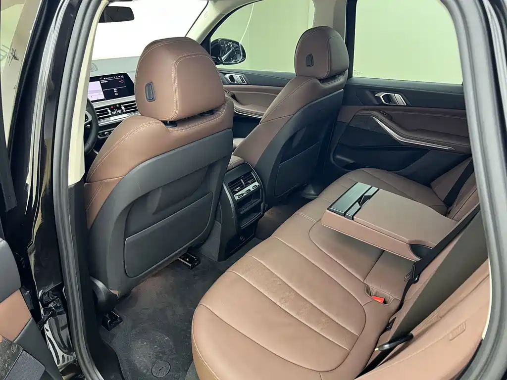 BMW X5 (Import) — миниатюра 17