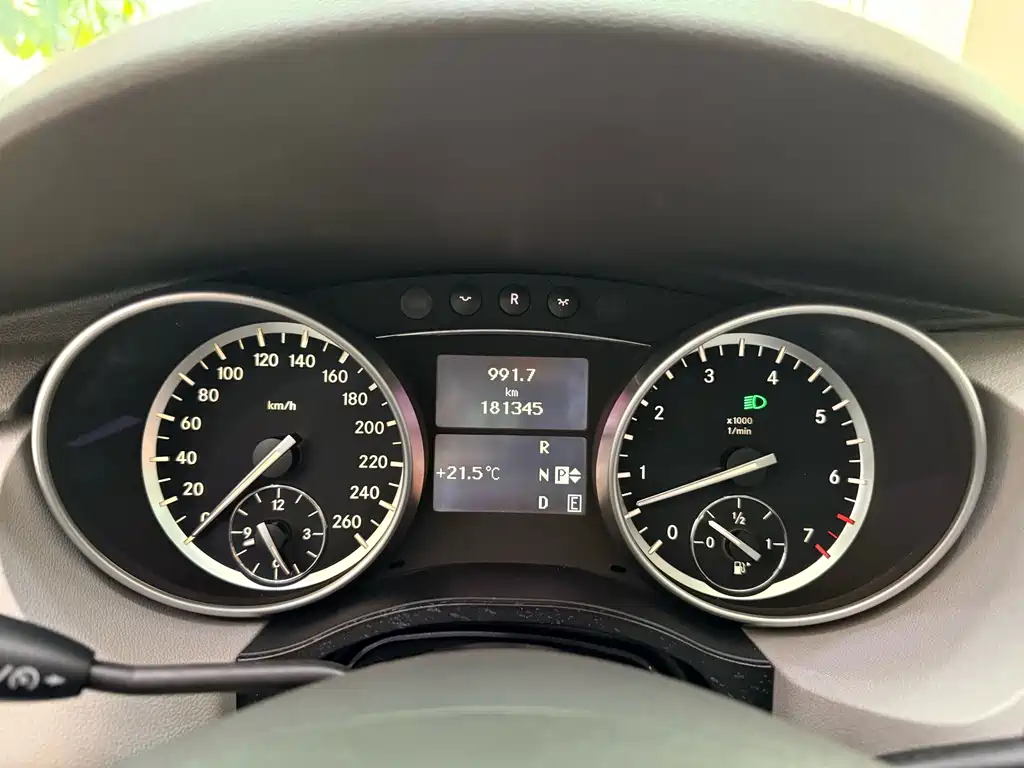 Mercedes-Benz R-Class — миниатюра 17