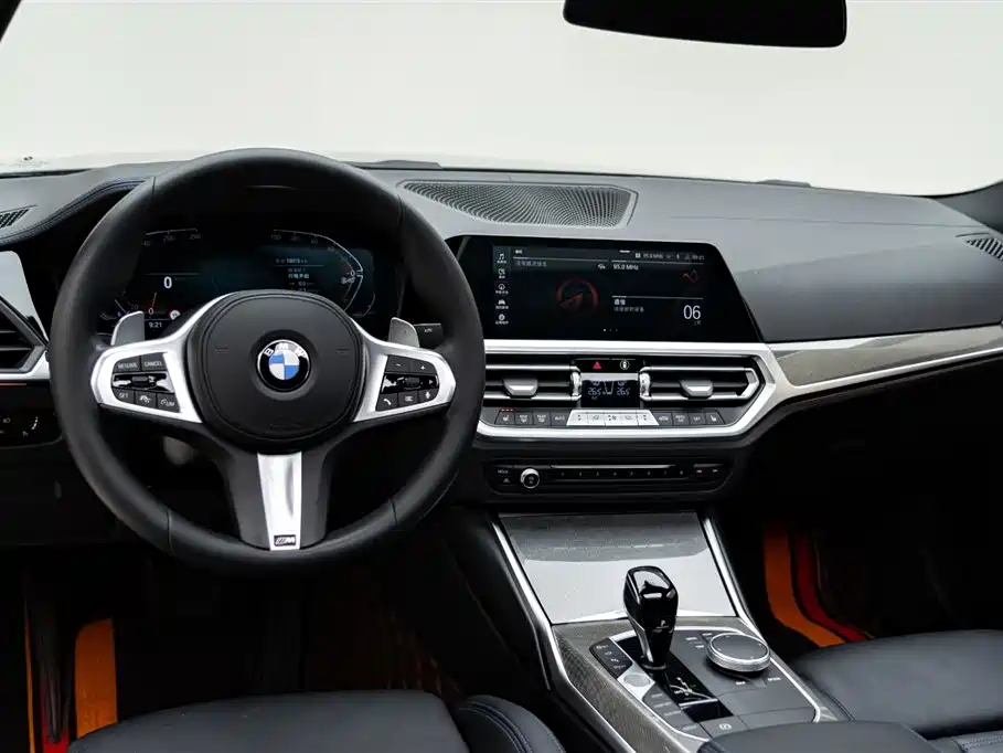 BMW 4 SERIES