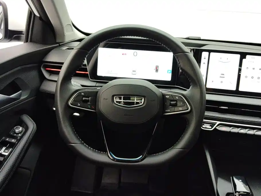 Geely Binrui — миниатюра 15