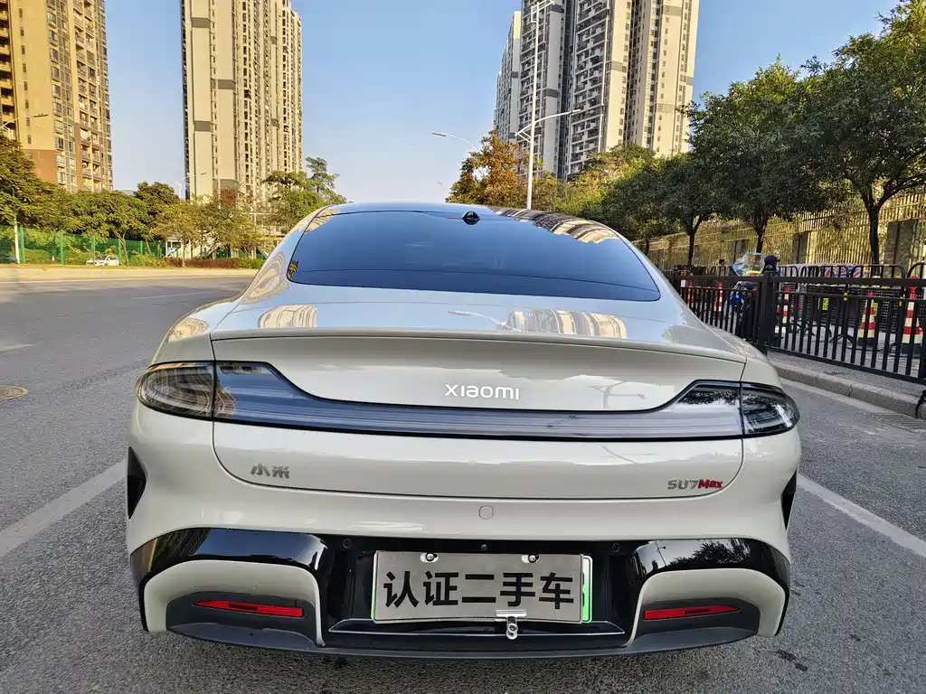 XIAOMI CAR XIAOMI SU7