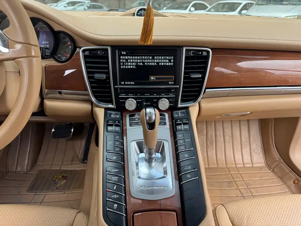 Porsche Panamera — миниатюра 11