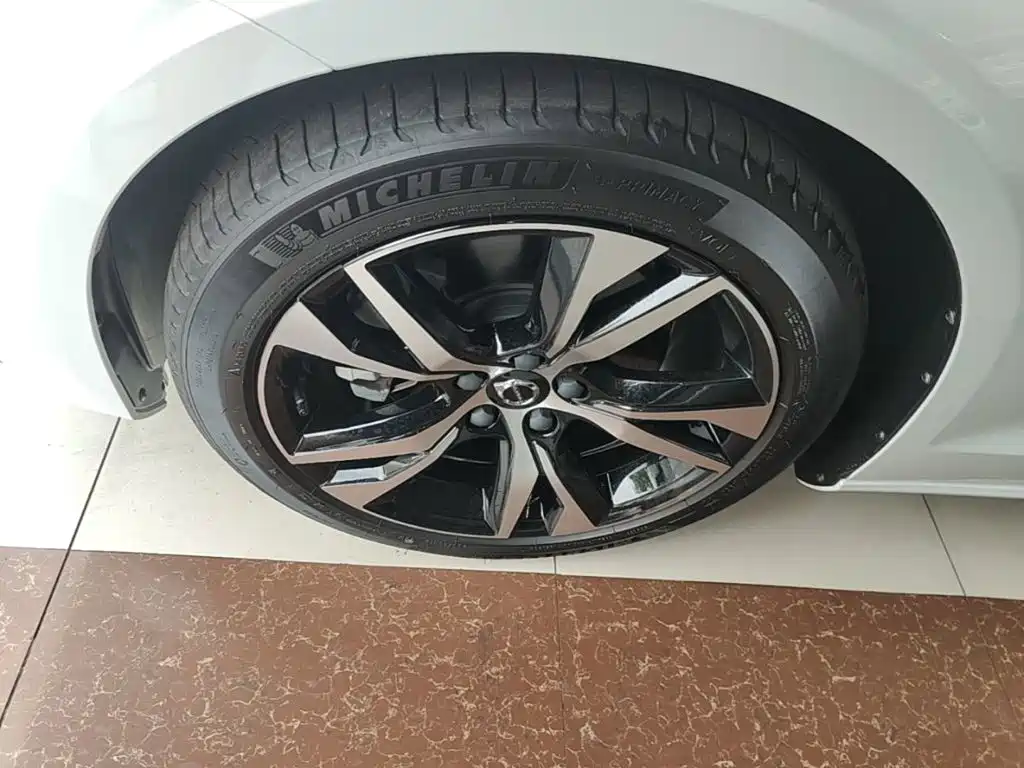 Volvo S60 — миниатюра 23