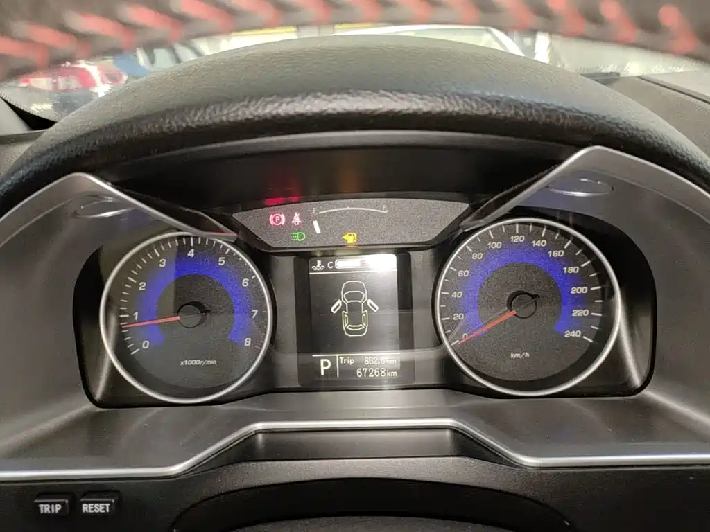 Geely Emgrand — миниатюра 12