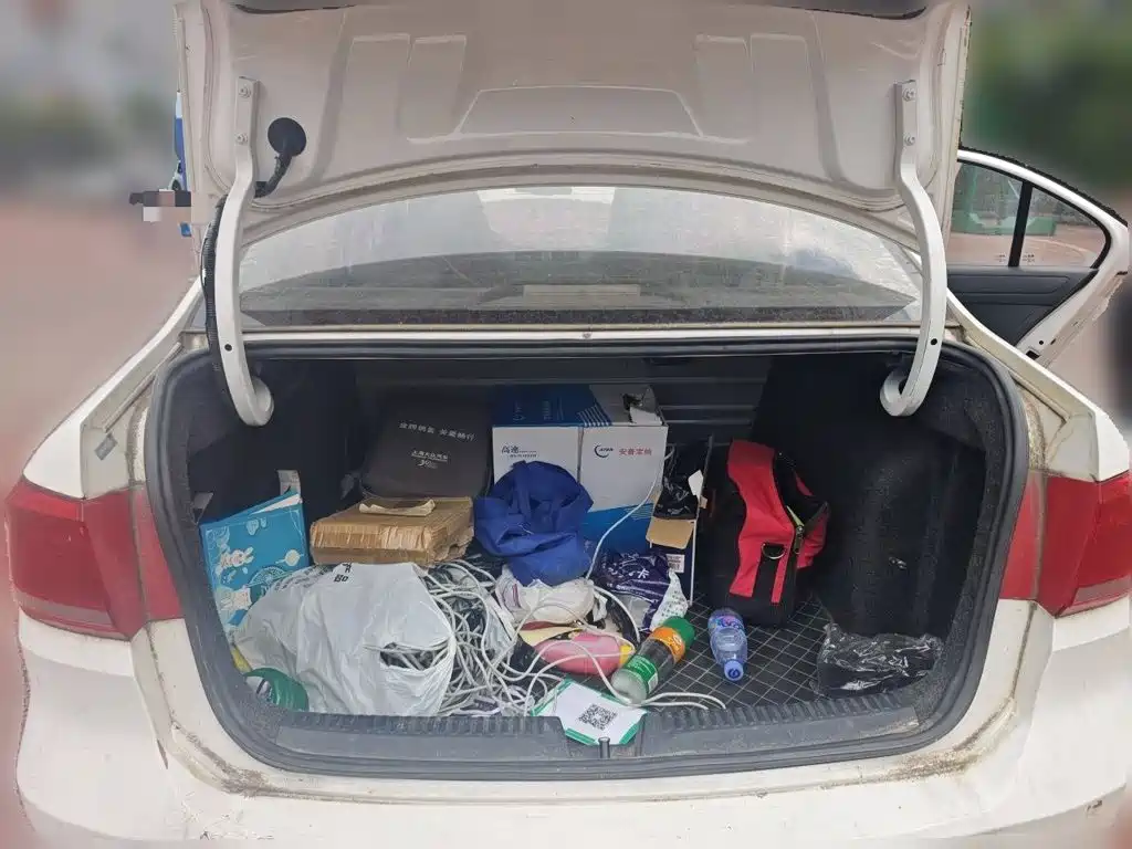 Volkswagen Santana — миниатюра 20