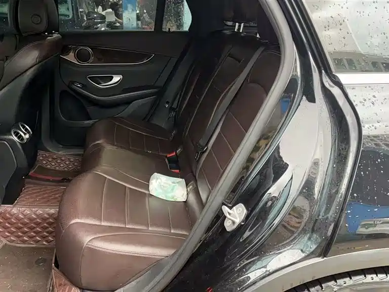 Mercedes-Benz GLC 2018 GLC 260 4MATIC Luxury