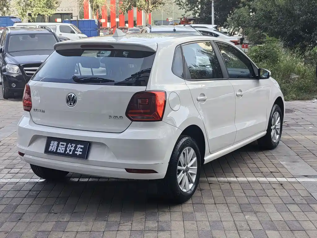 Volkswagen Polo — миниатюра 4