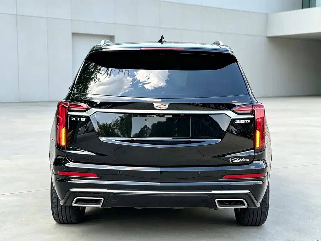 Cadillac XT6 — миниатюра 6