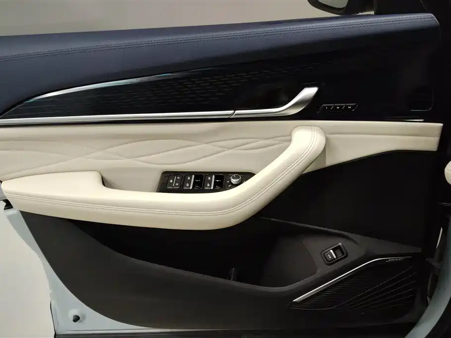 GEELY AUTOMOBILE XINGYUE L