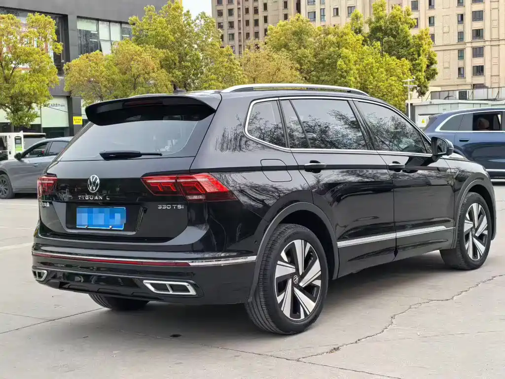 Volkswagen Tiguan L — миниатюра 8