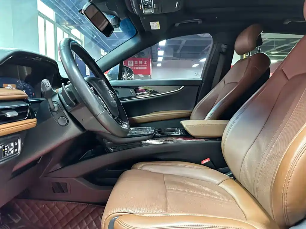 Lincoln Nautilus — миниатюра 8