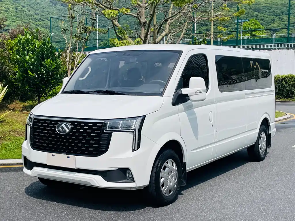 MAXUS V80