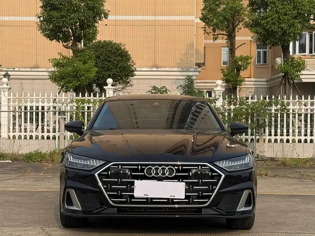 Audi A7L — миниатюра 2