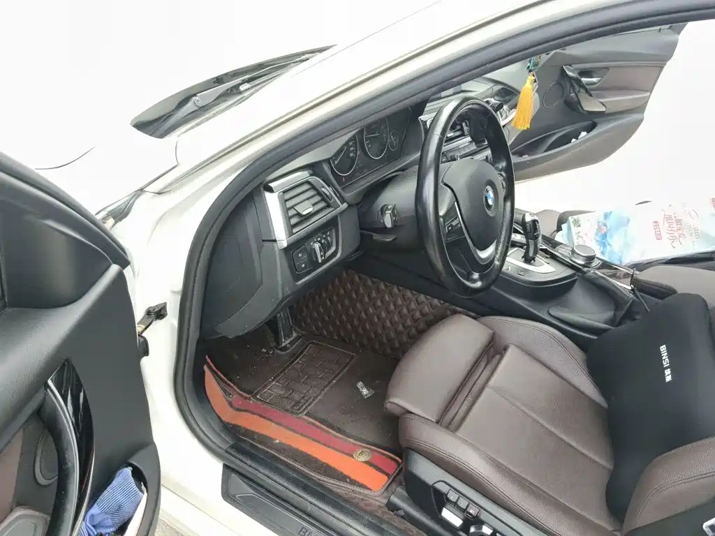 BMW 3 Series — миниатюра 14