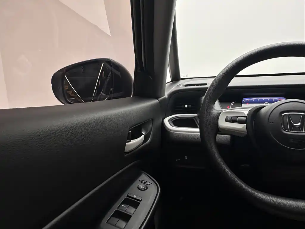Honda Fit — миниатюра 16